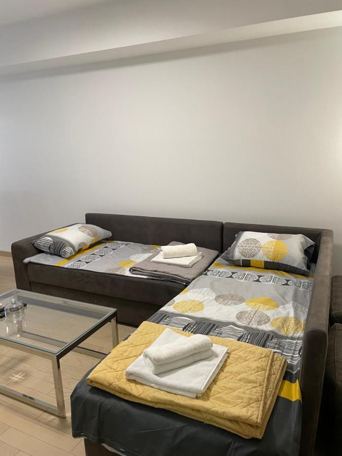 Luka Apartments Flatiron Szkopje Kültér fotó